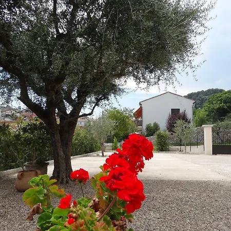 Holiday home Bastide Marie Antoinette *